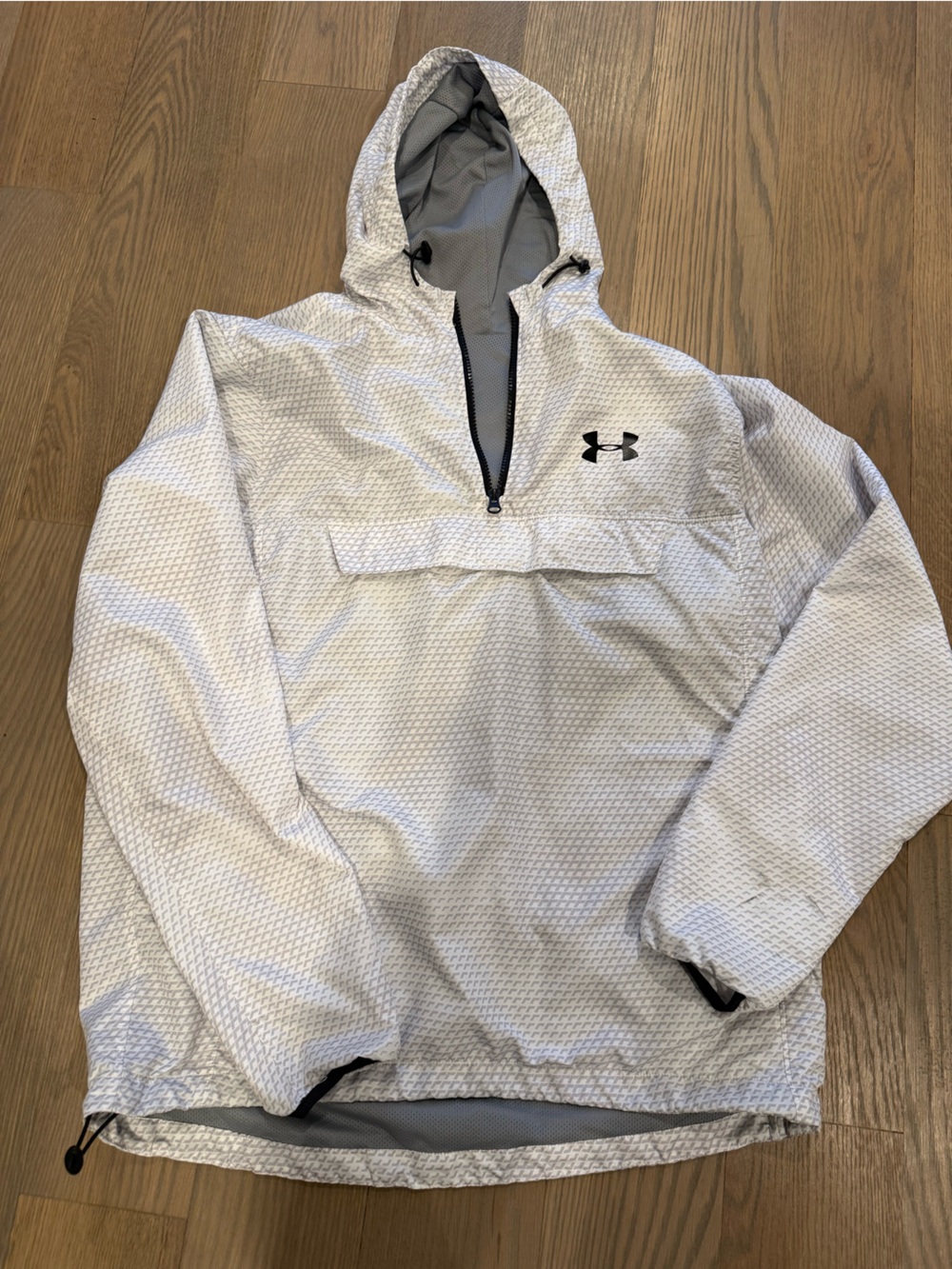 Under Armour White and Black Hooded Pullover